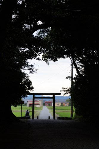 神服織機殿神社