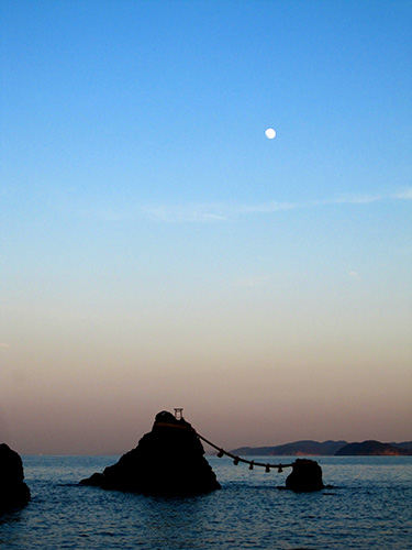 夫婦岩