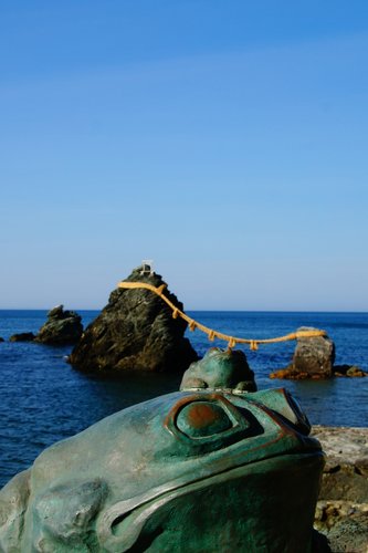 夫婦岩